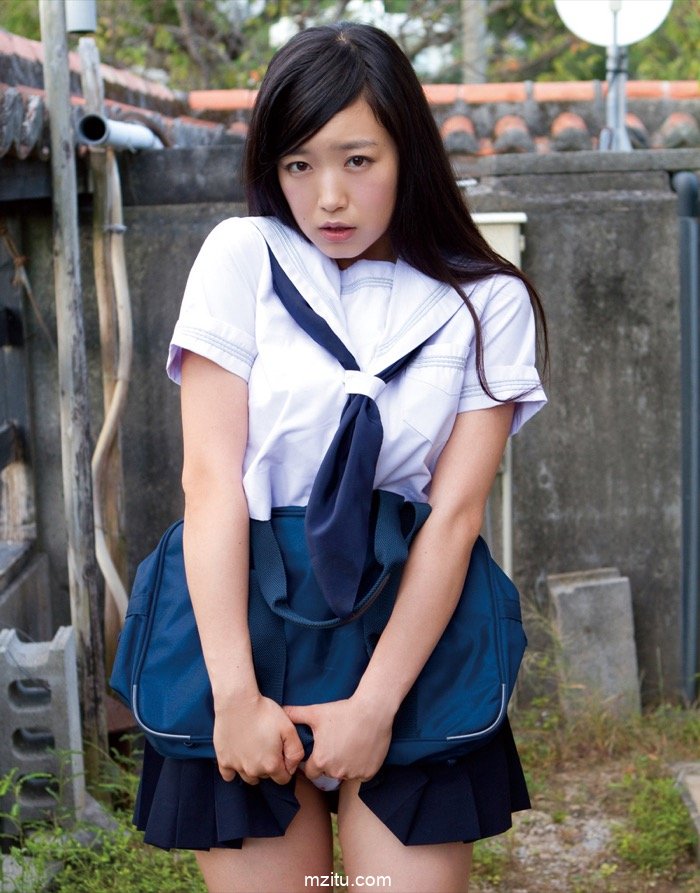 美女佐佐木心音性感写真-图嘿嘿