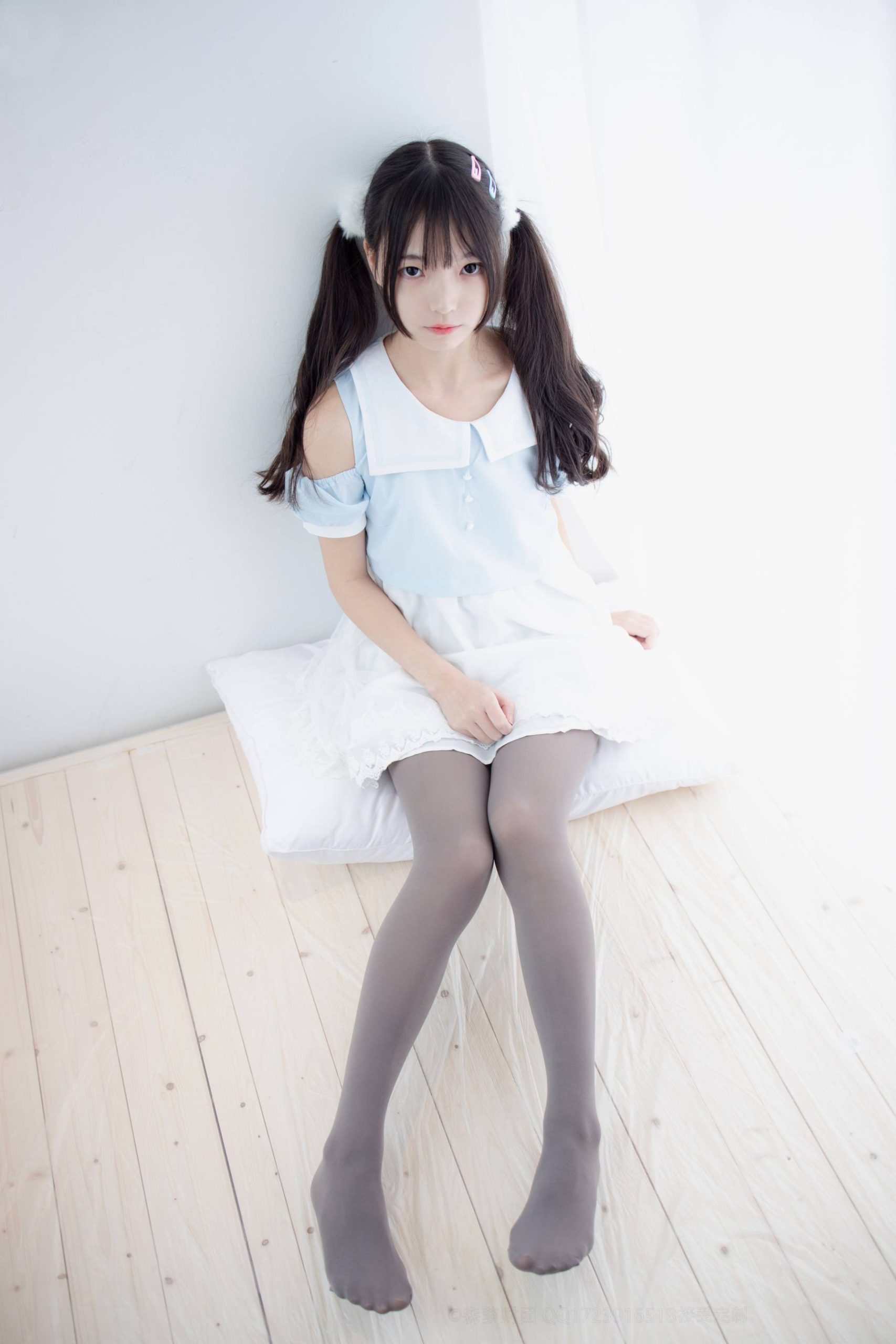 图片[2]-超级甜美的灰丝小姑娘【86P】20005-图嘿嘿