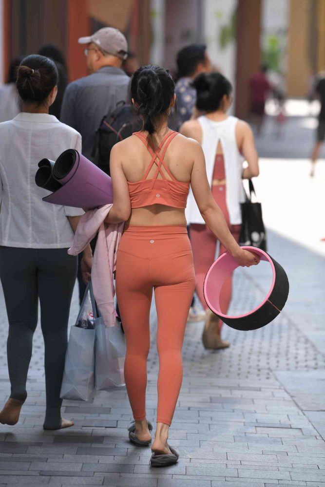 练瑜伽的姑娘【176P】04028-图嘿嘿