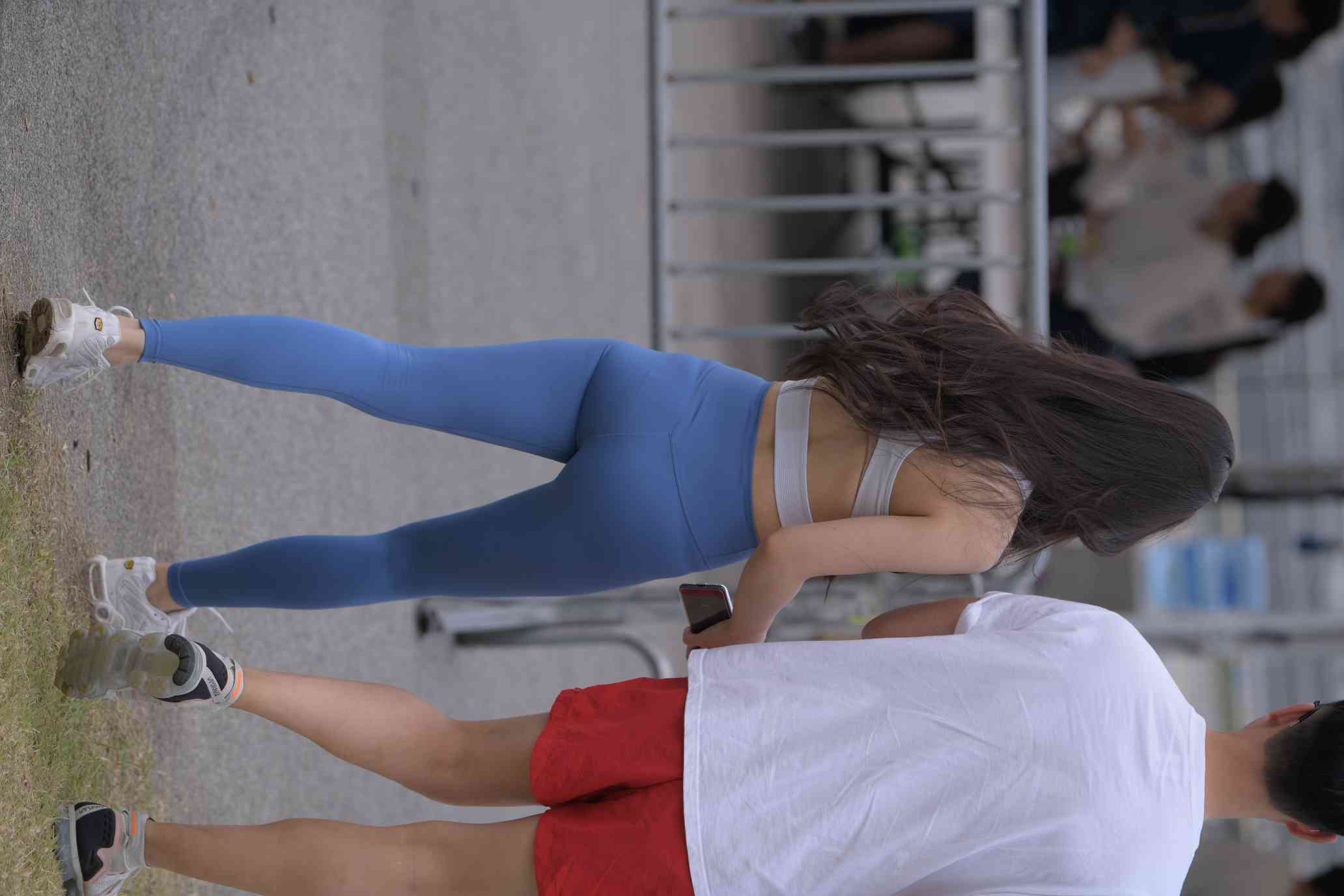 图片[3]-陪男朋友逛街的瑜伽裤女孩【74P】04034-图嘿嘿