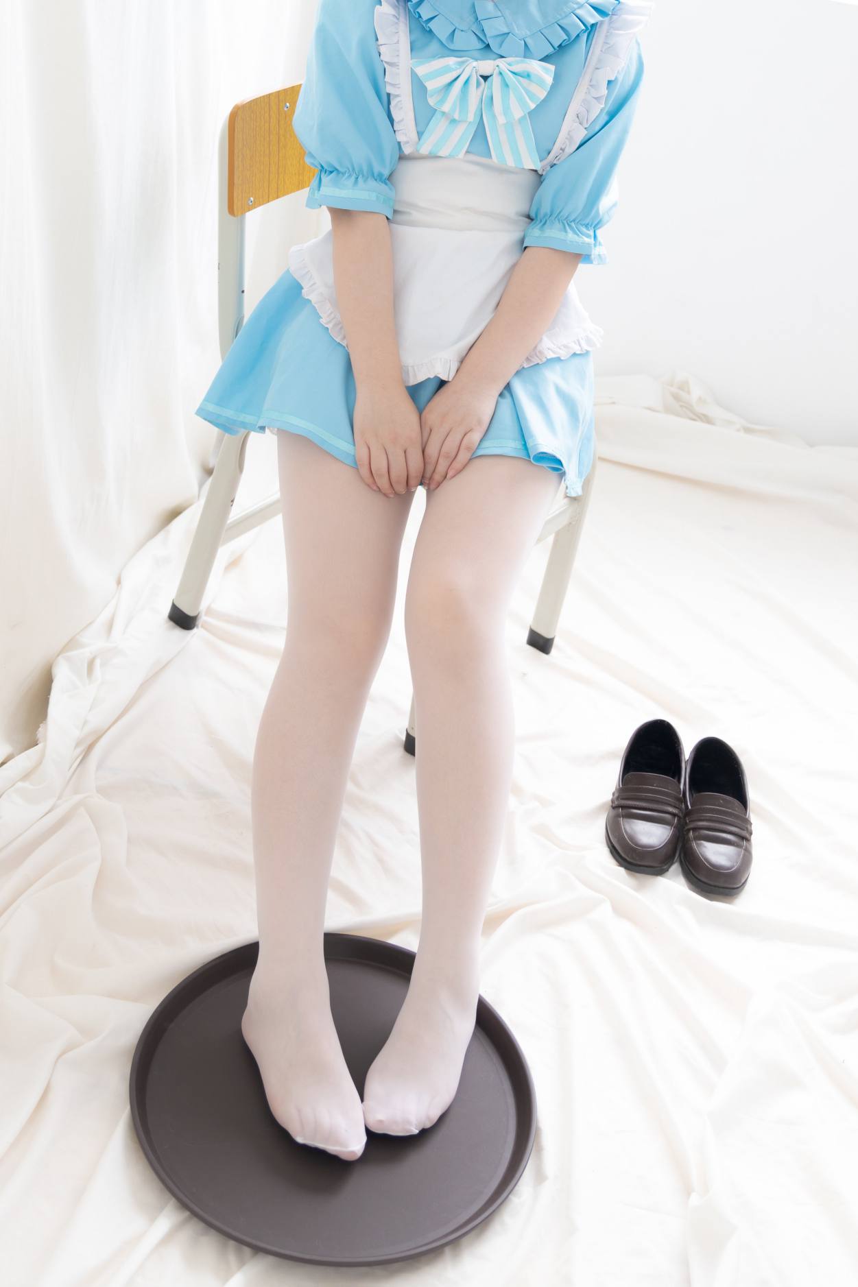 图片[4]-女仆装白丝女孩【43P】20014-图嘿嘿