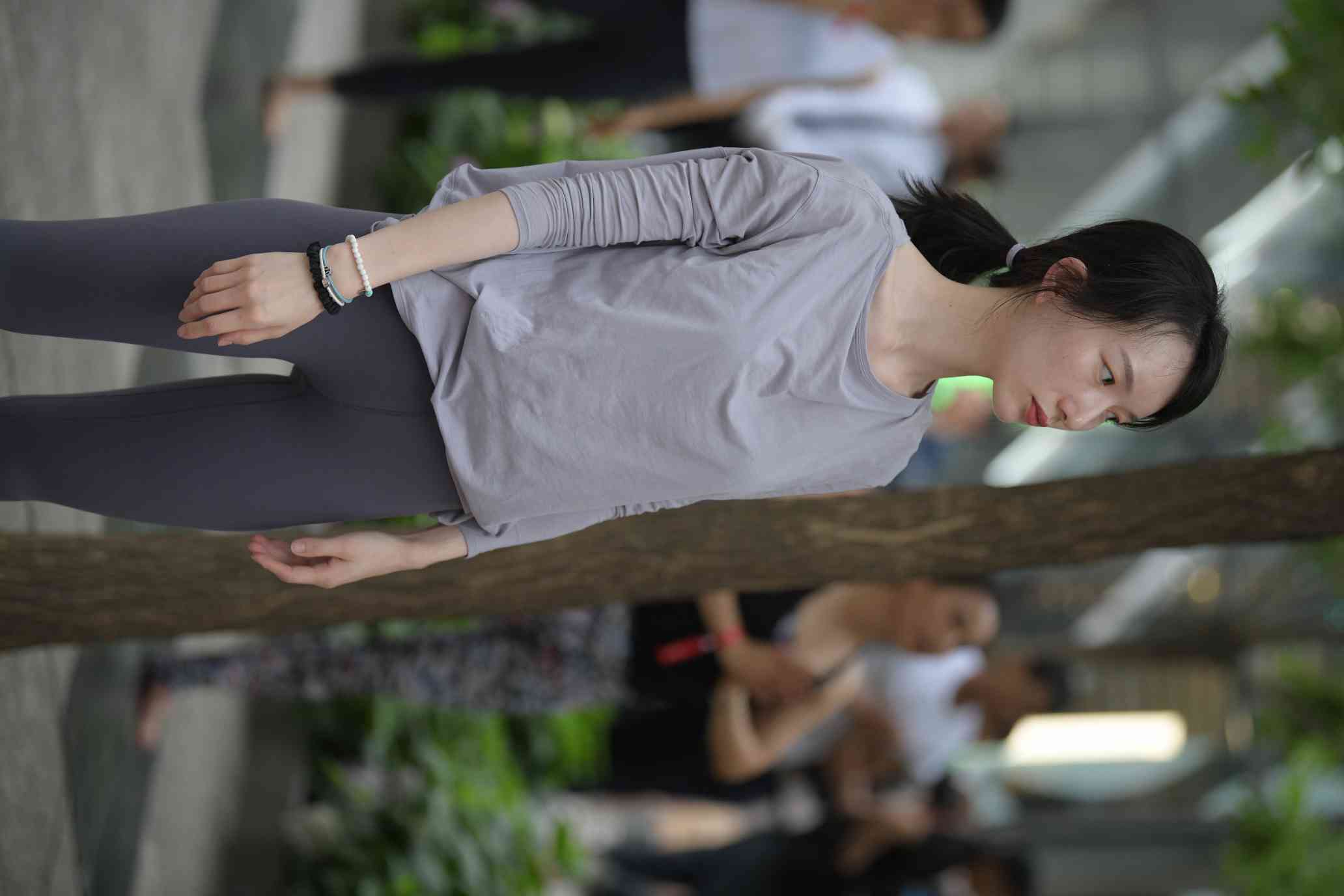 图片[5]-做瑜伽的小女人【75P】04023-图嘿嘿