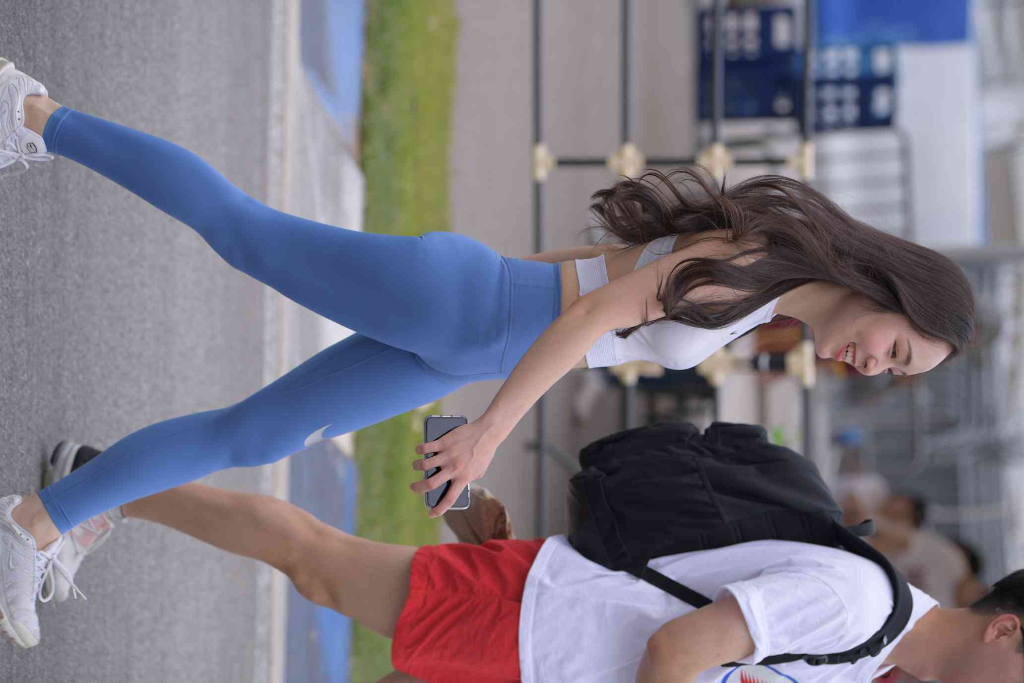 图片[4]-陪男朋友逛街的瑜伽裤女孩【74P】04034-图嘿嘿