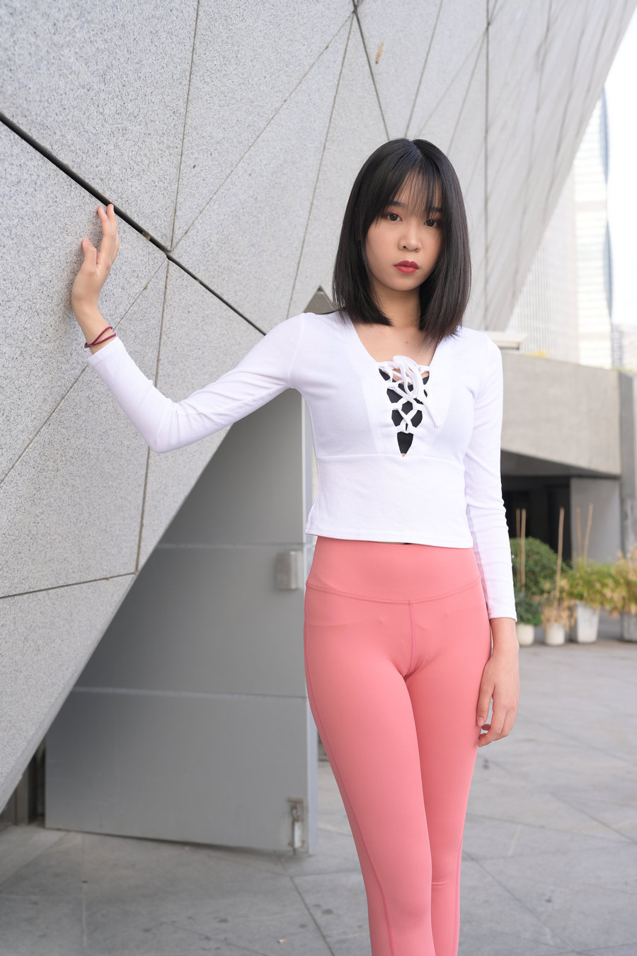 图片[3]-粉色瑜伽裤年轻女孩 J1311 417P17V-14.9GB-图嘿嘿