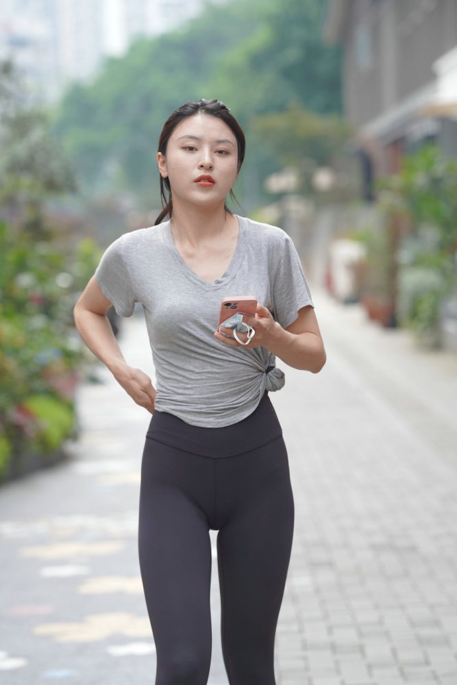 户外运动的瑜伽裤女孩J3008 845P2V-22.9GB-图嘿嘿