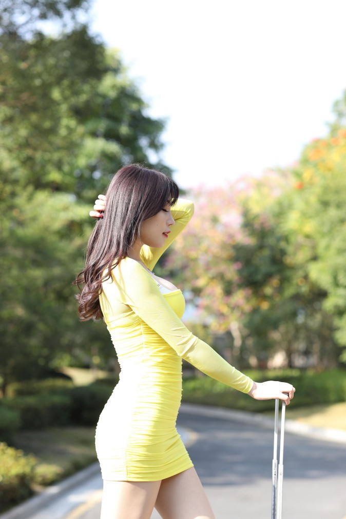 图片[6]-穿紧身裙的美丽姑娘要出去旅行了【419P】00046-图嘿嘿