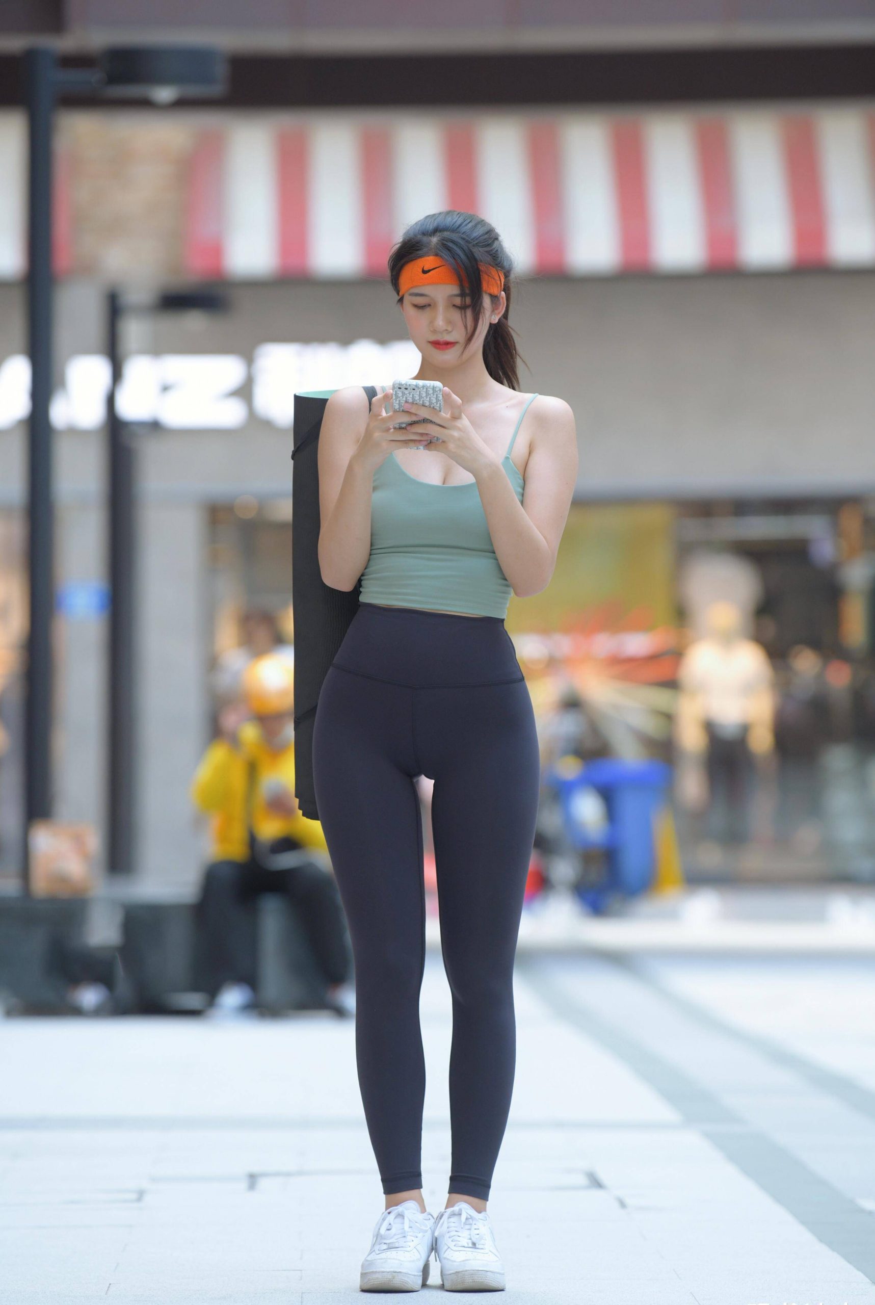 图片[2]-非常酷的瑜伽裤女孩 J1795 899P1V-29.1GB-图嘿嘿