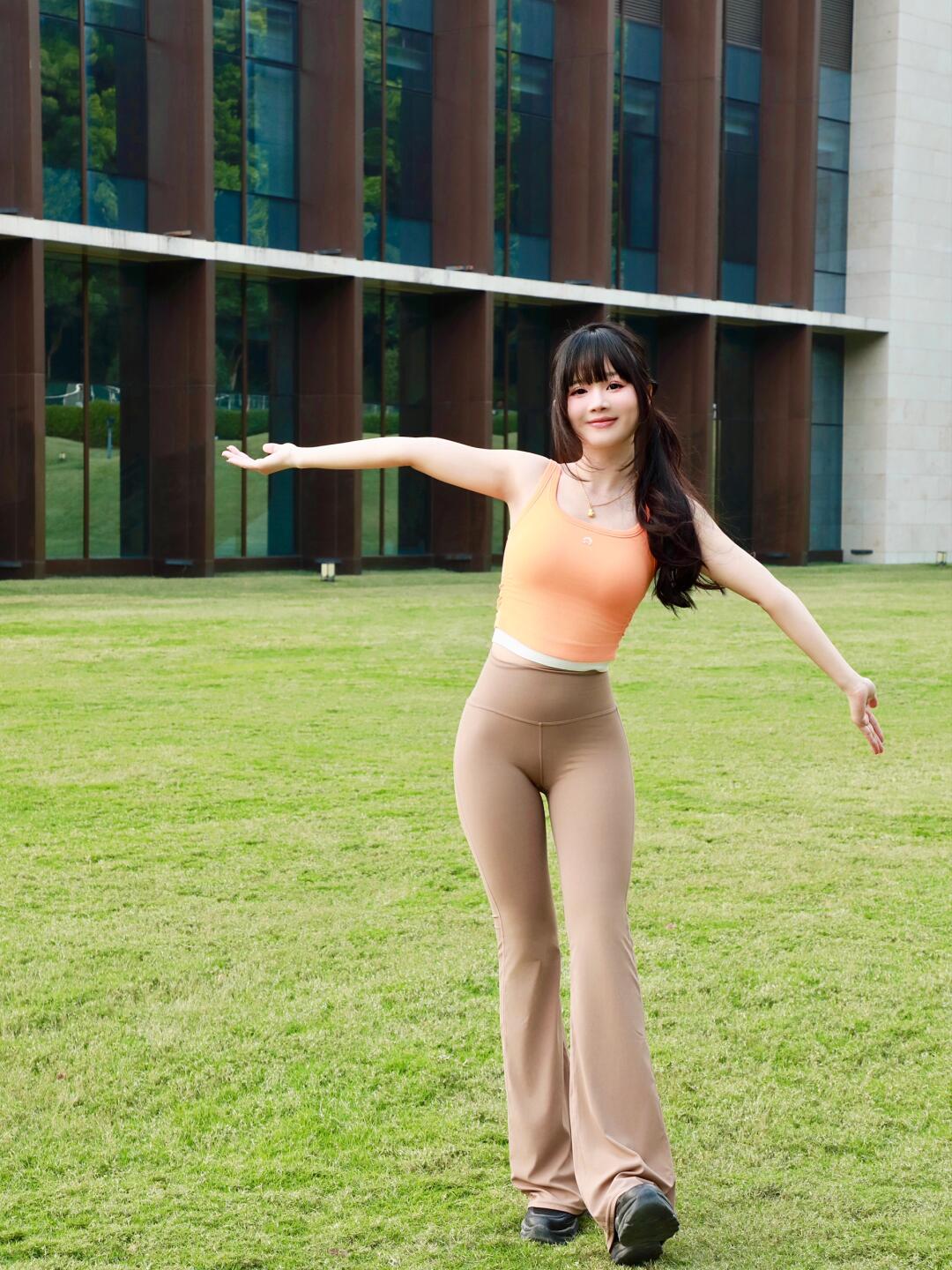 图片[4]-喜欢瑜伽的阳光快乐女孩【135P】04042-图嘿嘿