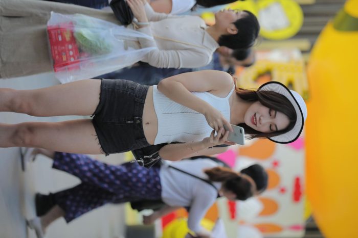 非常时尚阳光的牛仔热裤女孩【808P】00064-图嘿嘿