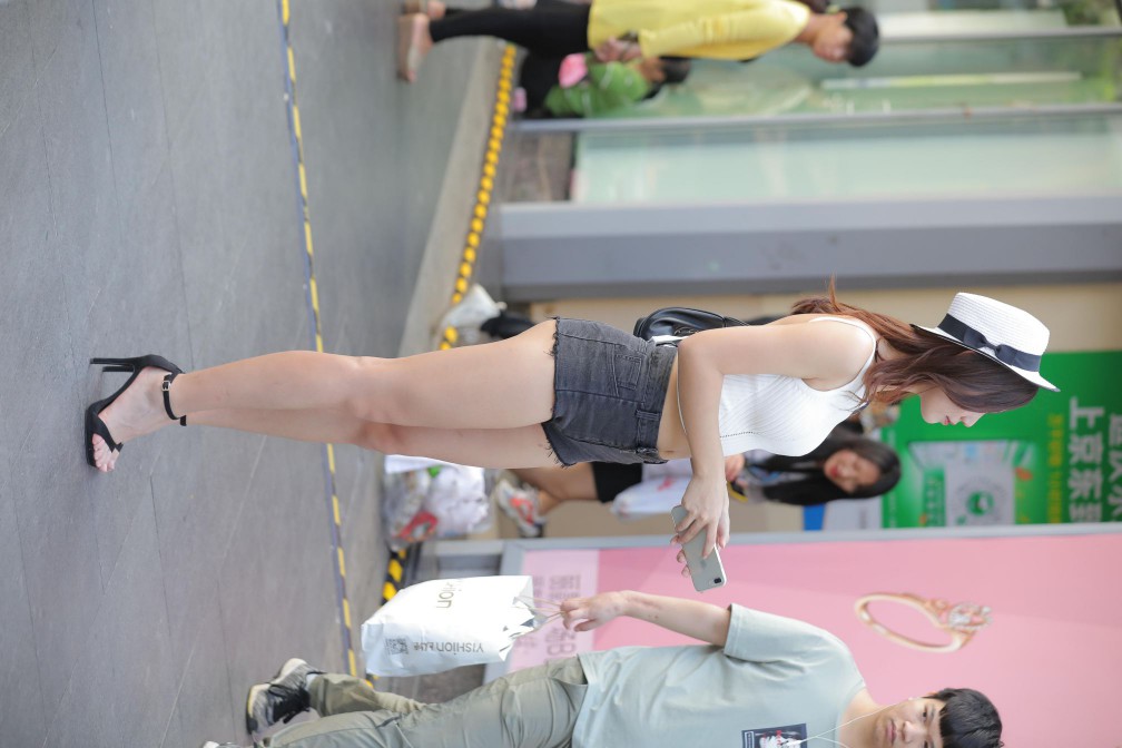 图片[3]-非常时尚阳光的牛仔热裤女孩【808P】00064-图嘿嘿