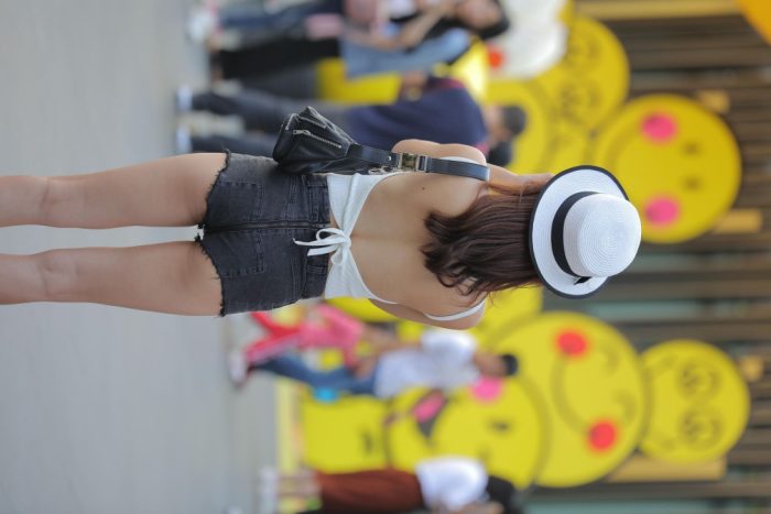 非常时尚阳光的牛仔热裤女孩【808P】00064-图嘿嘿