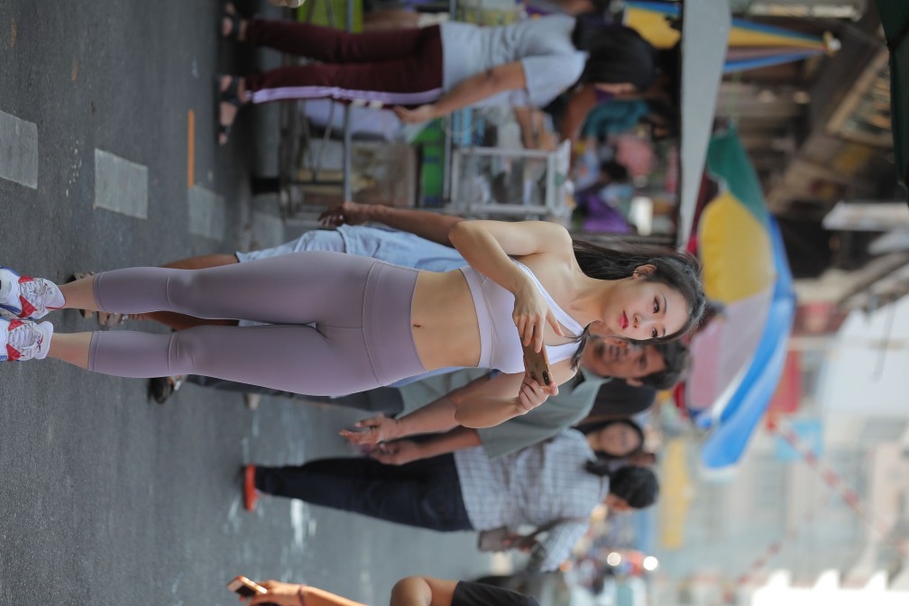 图片[4]-逛街的马尾辫瑜伽老师【556P】00016-图嘿嘿