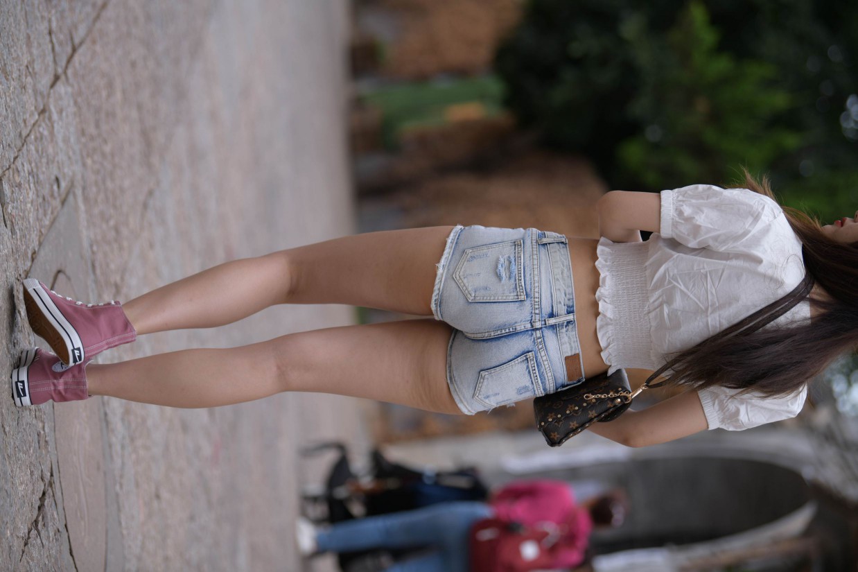 图片[6]-戴太阳镜的牛仔短裤紧身牛仔MM【167P】00021-图嘿嘿