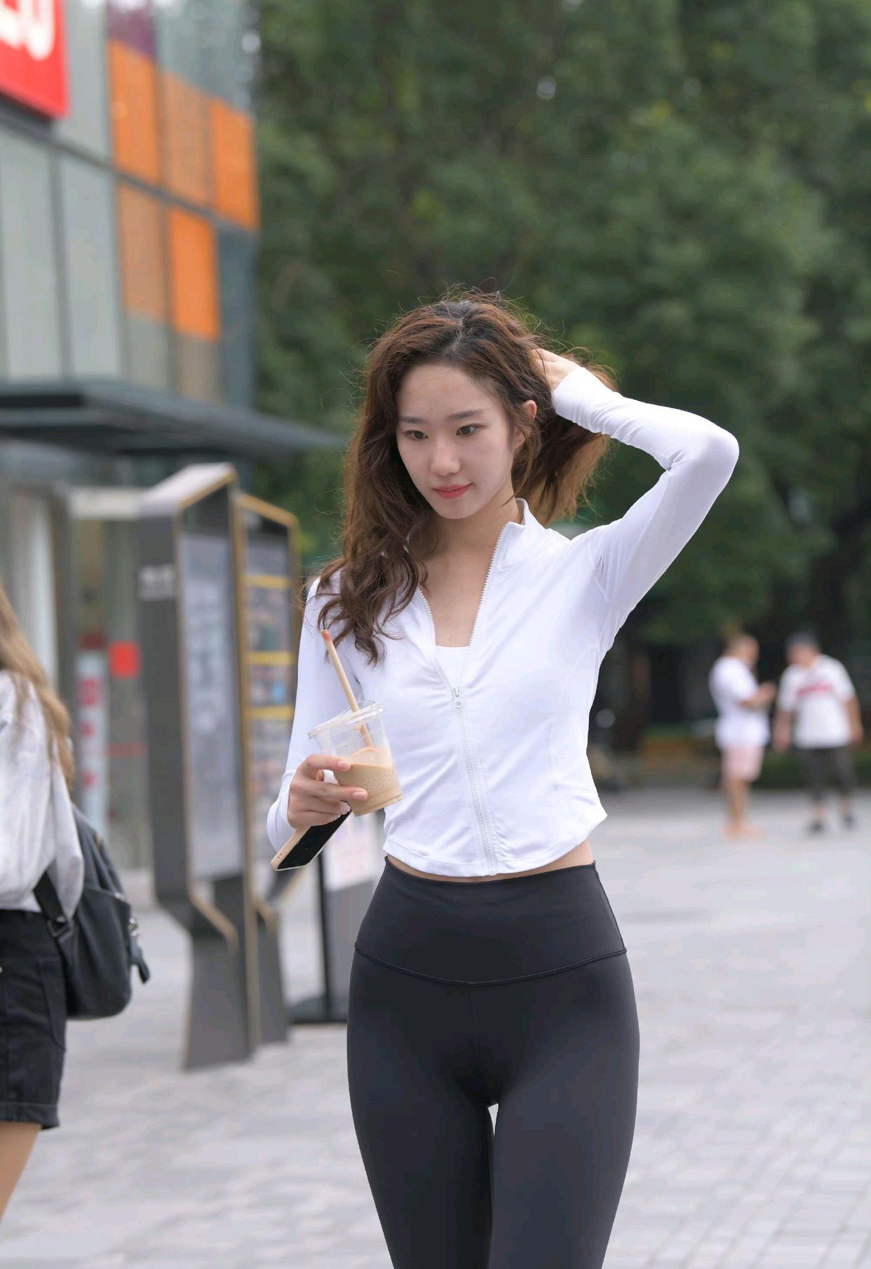 图片[5]-像刘亦菲的黑色瑜伽裤女孩J2237 340P1V-14.8GB-图嘿嘿