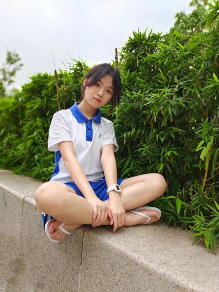 穿校服非常清纯的小姑娘【49P】20003-图嘿嘿