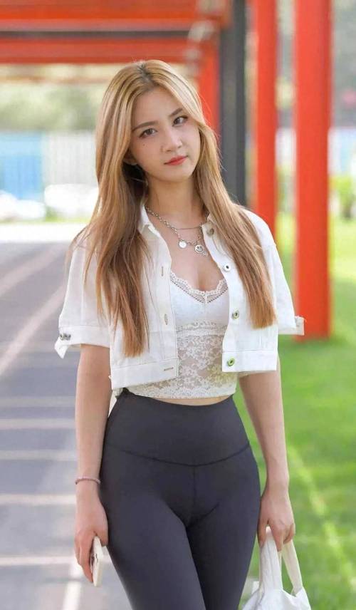 图片[3]-眼神里都是温柔的瑜伽裤女孩J2811 601P-13.3GB-图嘿嘿