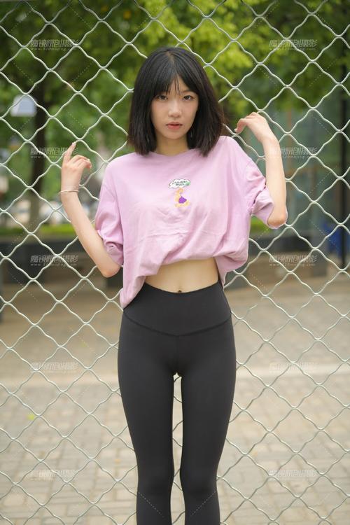 图片[5]-穿瑜伽裤打篮球的大三女孩J2198 463P1V-18.6GB-图嘿嘿