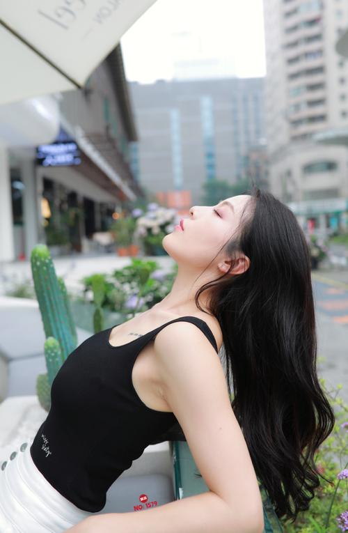 图片[2]-非常漂亮的白色紧身裤女孩J2055 895P2V-24.5GB-图嘿嘿