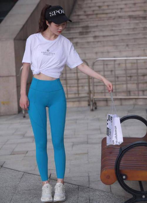 图片[3]-蓝色瑜伽裤阳光女孩J2095 611P1V-21.8GB-图嘿嘿