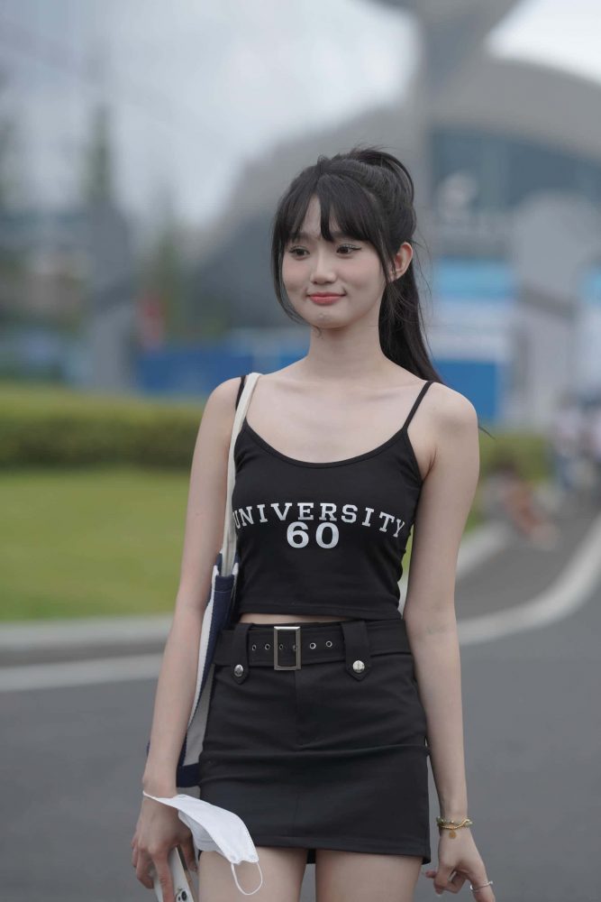 P4102 甜美清秀 【113P】-图嘿嘿